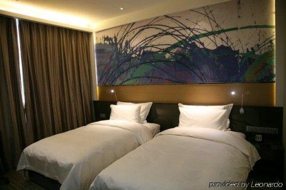 Elan Inn Yinchuan Room photo